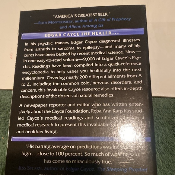 Vintage 1986 “Edgar Cayce Encyclopedia of Healing” - Picture 2 of 3